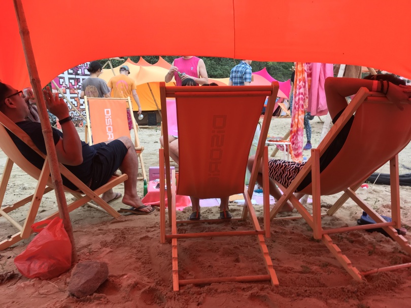 DIsorientBeachChairFT19.5.jpg