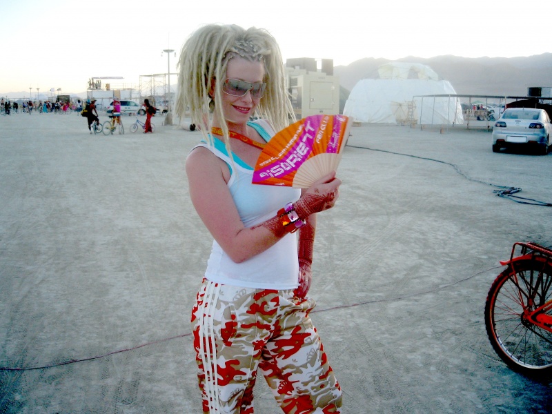 Disorient Fan 2007.jpg