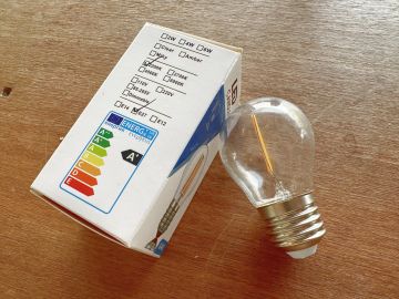 D231WattLEDBulb.2.jpg