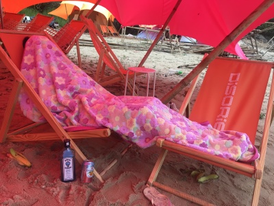DIsorientBeachChairFT19.2.jpg