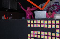 GlamTech Pixel Fresco GT2009 01.jpg