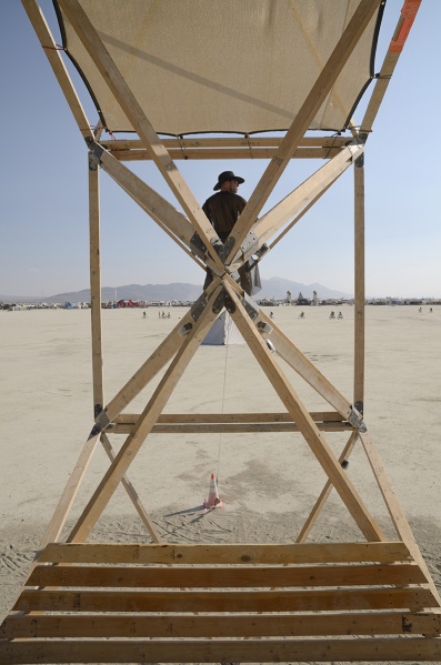 File:Temple of Incompletion detail wing photo Philippe Glade.jpeg